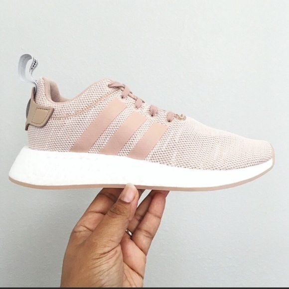 womens nmd r2 ash pearl